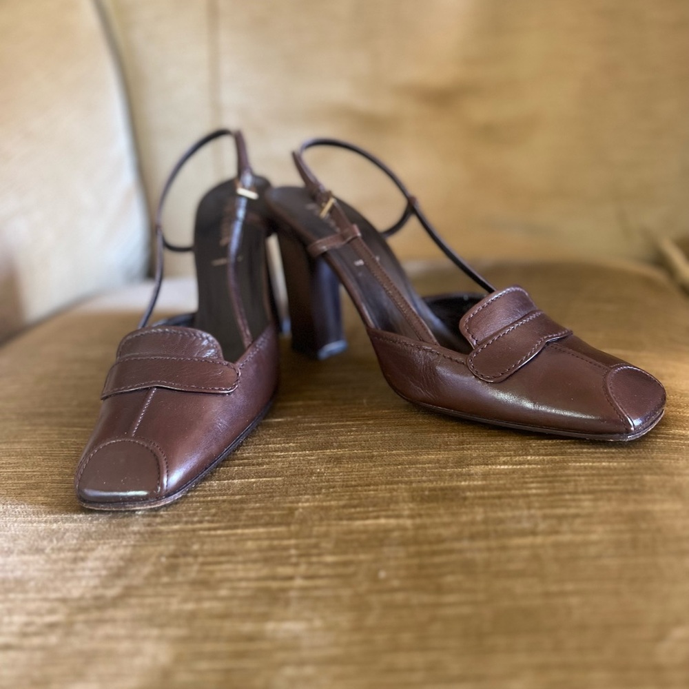 Prada Pumps-Size 38 1/2